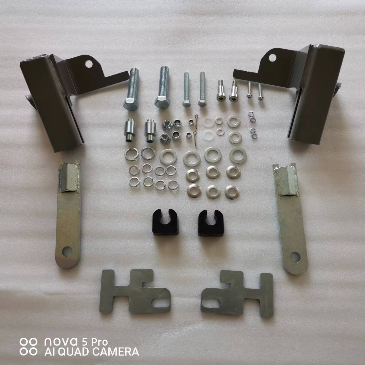 Front Bumper Deer Guard for Volvo VN/VNL 2018-2022 with Bracket