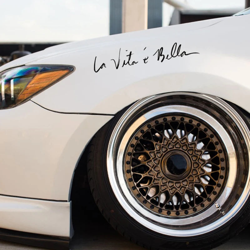 1PC Car Stickers Decals 22cm La Vita e Bella Reflective Letters Vinyls Decals Fashion Creative Car Full Body Head Styling Sticke