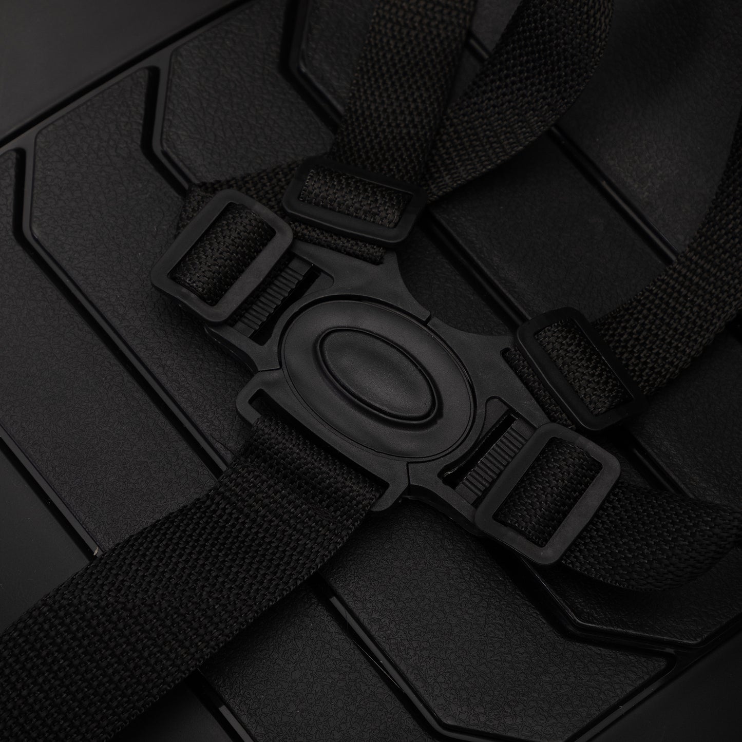 Electric GoKart Pro, Kids Racing Car, Outdoor Ride On Toy with MP3 for Kids Aged 4-16, Black and White