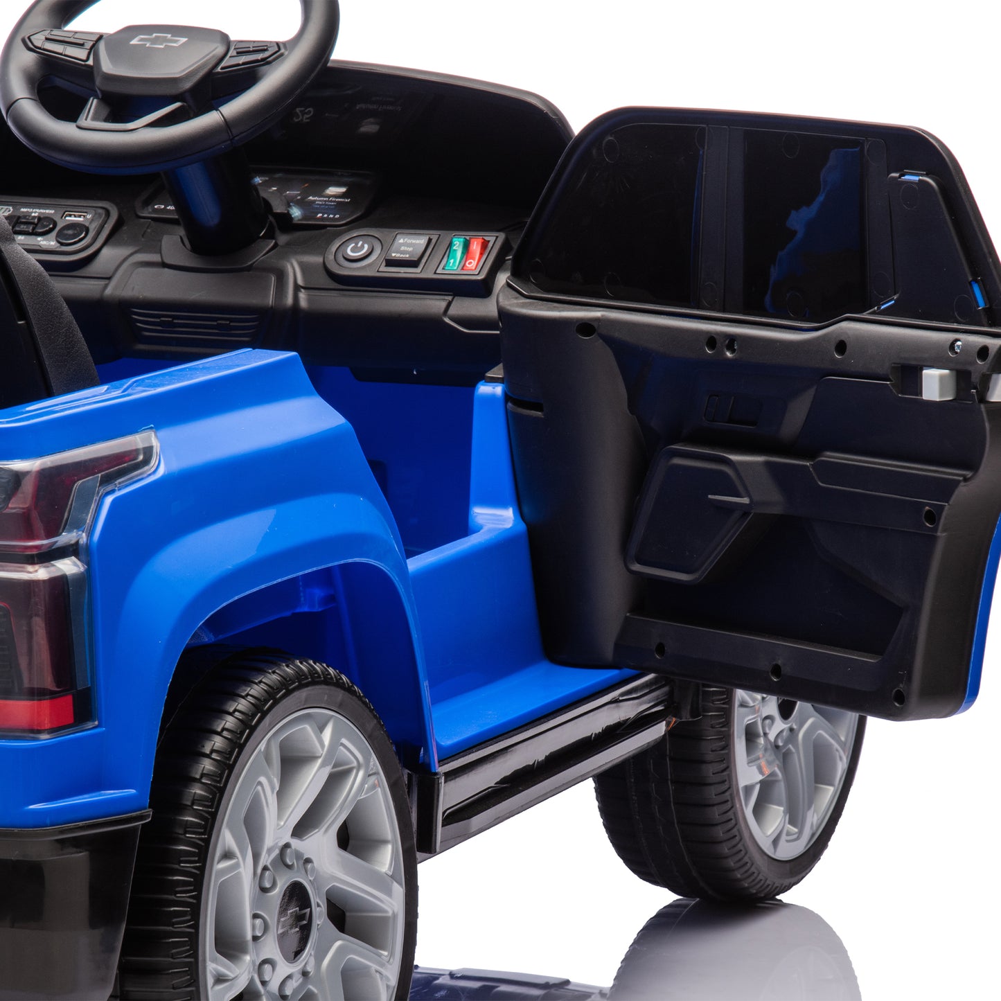 24V Kids Ride on Car W/Parents Control,Licensed Chevrolet Silverado,Four-wheel suspension,LED Lights,Bluetooth,music,USB,MP3,Power display,speeds 2.49-3.73MPH For kids aged 2-5.