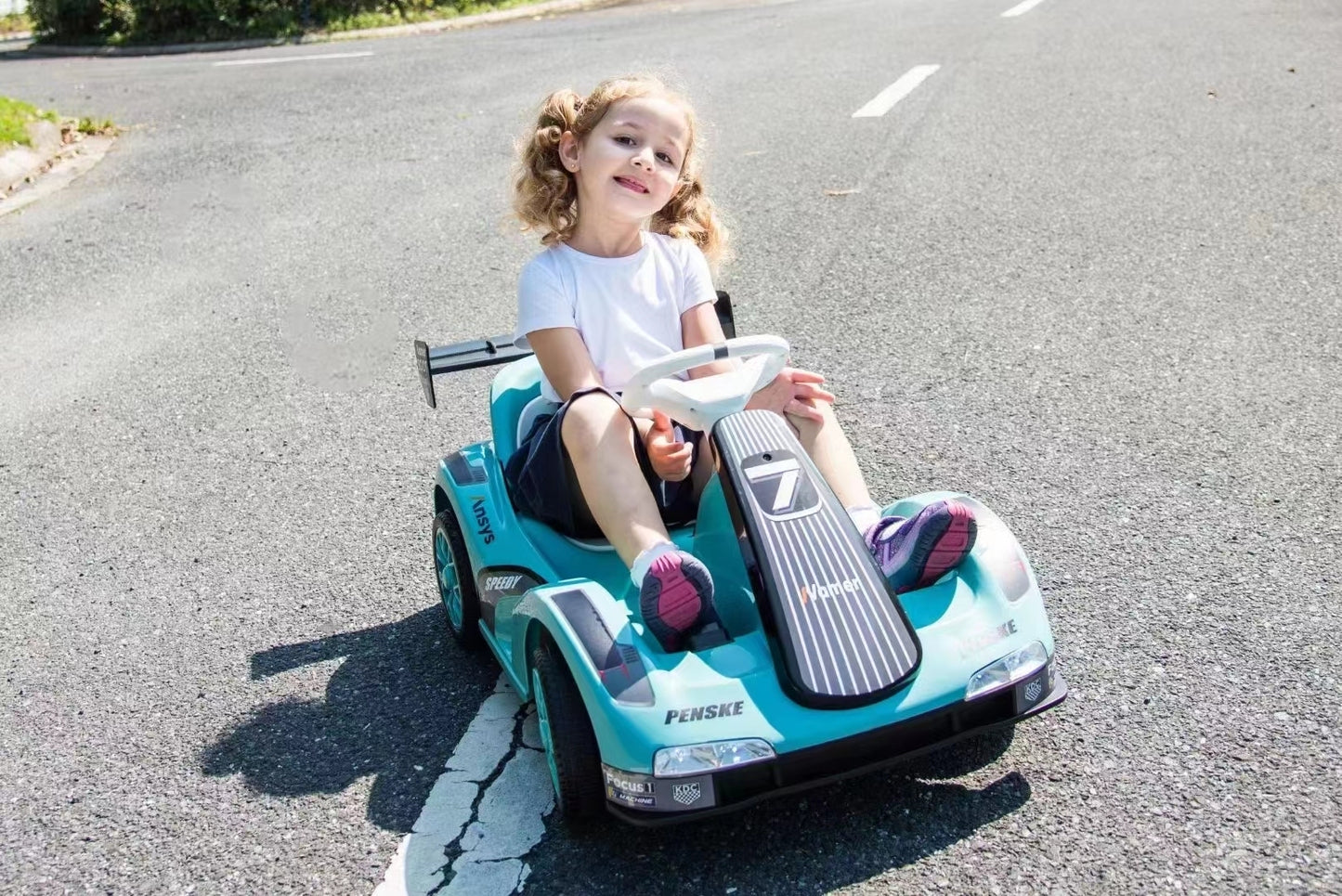 ride on car, kids electric car, riding toys for kids with remote control Amazing gift for 3~6 years boys/ girls