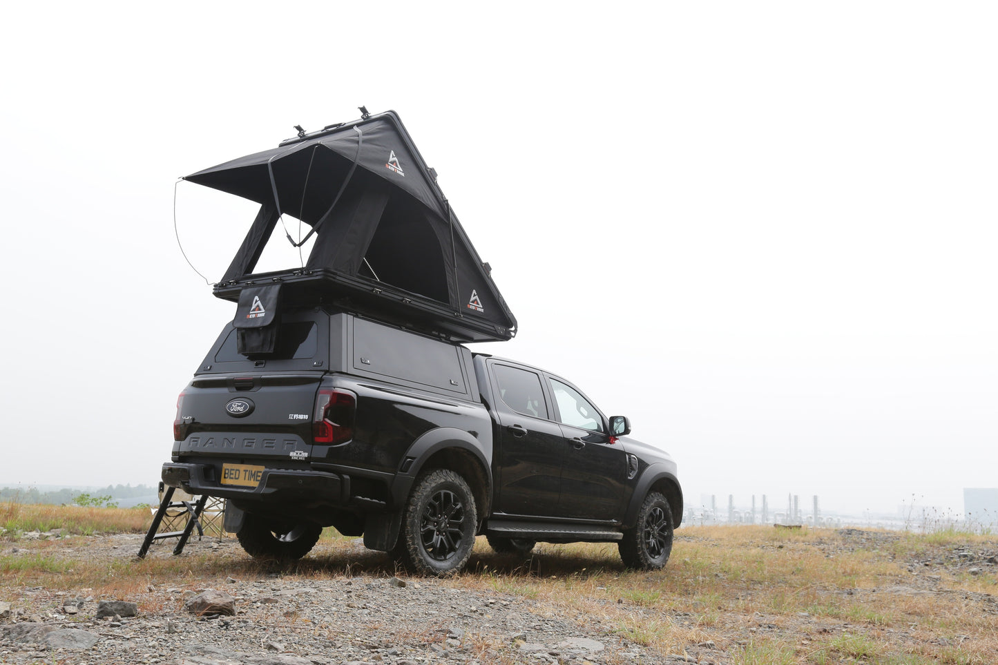 BEDTIME Hard Shell Rooftop Tent-Honeycomb aluminum,Hydraulic support,three second speed open,Roof rack,High rebound memory sponge mattress,Sturdy,Better ventilation For 2-3 people Car SUV Truck tent