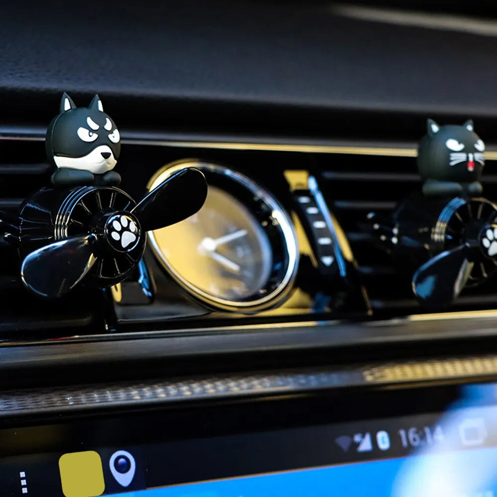 Car Air Freshener Aromatherapy Pilot Rotating Propeller Air Outlet Fragrance Flavor Cat Dog Duck Husky Pilot Auto Decoration