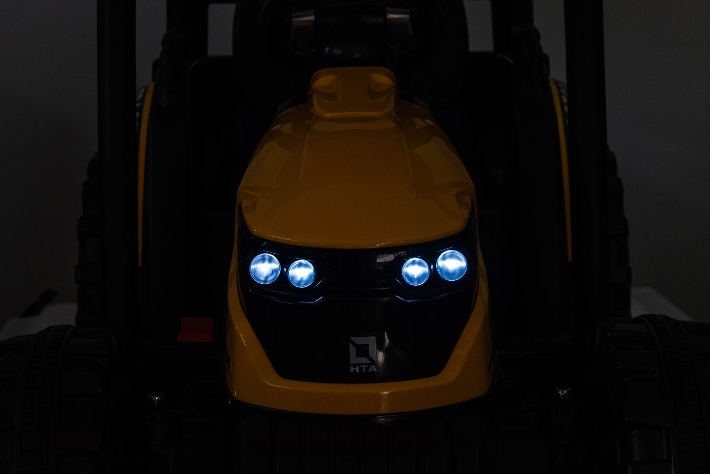 Ride on Tractor with Trailer, 24V Battery Powered Electric Vehicle Toy with 3-Gear-Shift Ground Loader, Treaded Tires, LED Lights, Audio, Safety Belt, Kids Ride on Car (Yellow)